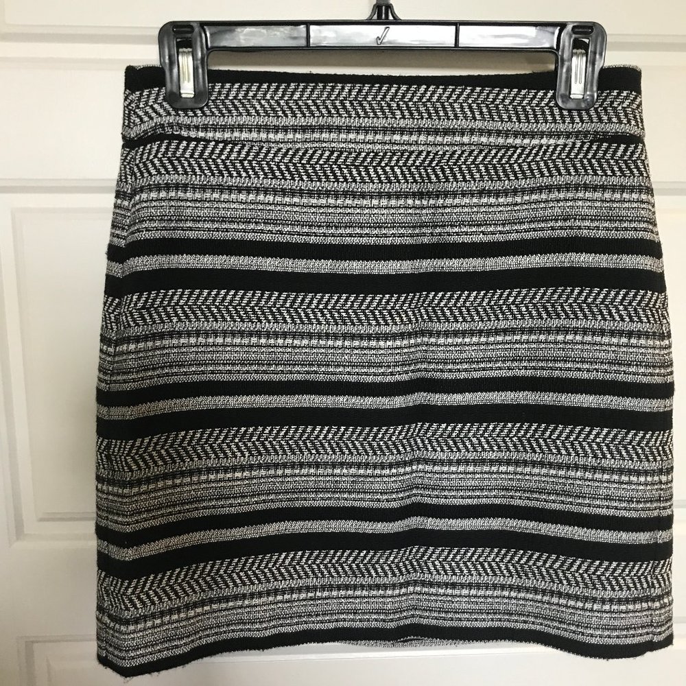 black and white print LOFT Skirt